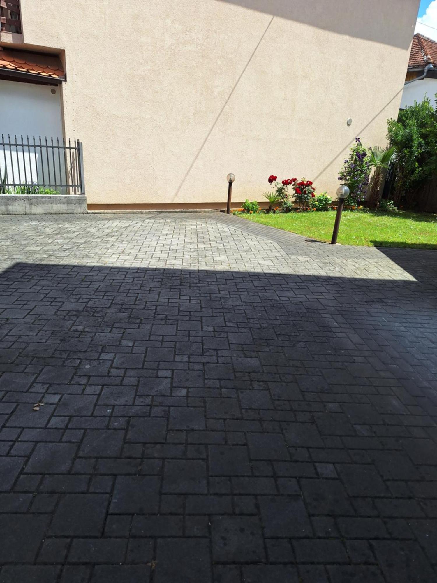 Studio Apartman 11 Bihać Екстериор снимка